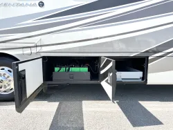 2018 Newmar Ventana 4369 | Thumbnail Photo 33 of 33