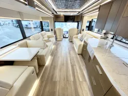 2024 Newmar King Aire 4531 | Thumbnail Photo 5 of 34