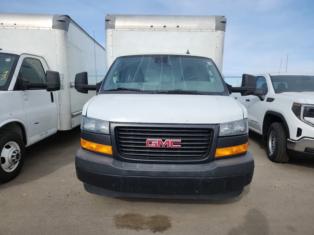 2021 GMC Savana Commercial Cutaway CUTWAY