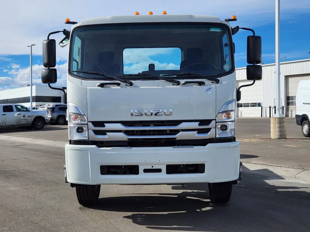 2025 Isuzu FTR 212 WHEELBASE