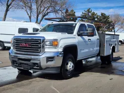 2018 GMC Sierra 3500HD | Thumbnail Photo 3 of 35