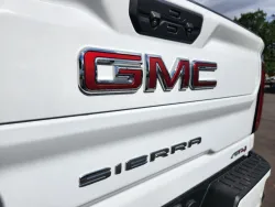 2022 GMC Sierra 3500HD AT4 | Thumbnail Photo 13 of 29