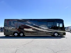 2015 Newmar Essex 4503 | Thumbnail Photo 3 of 29