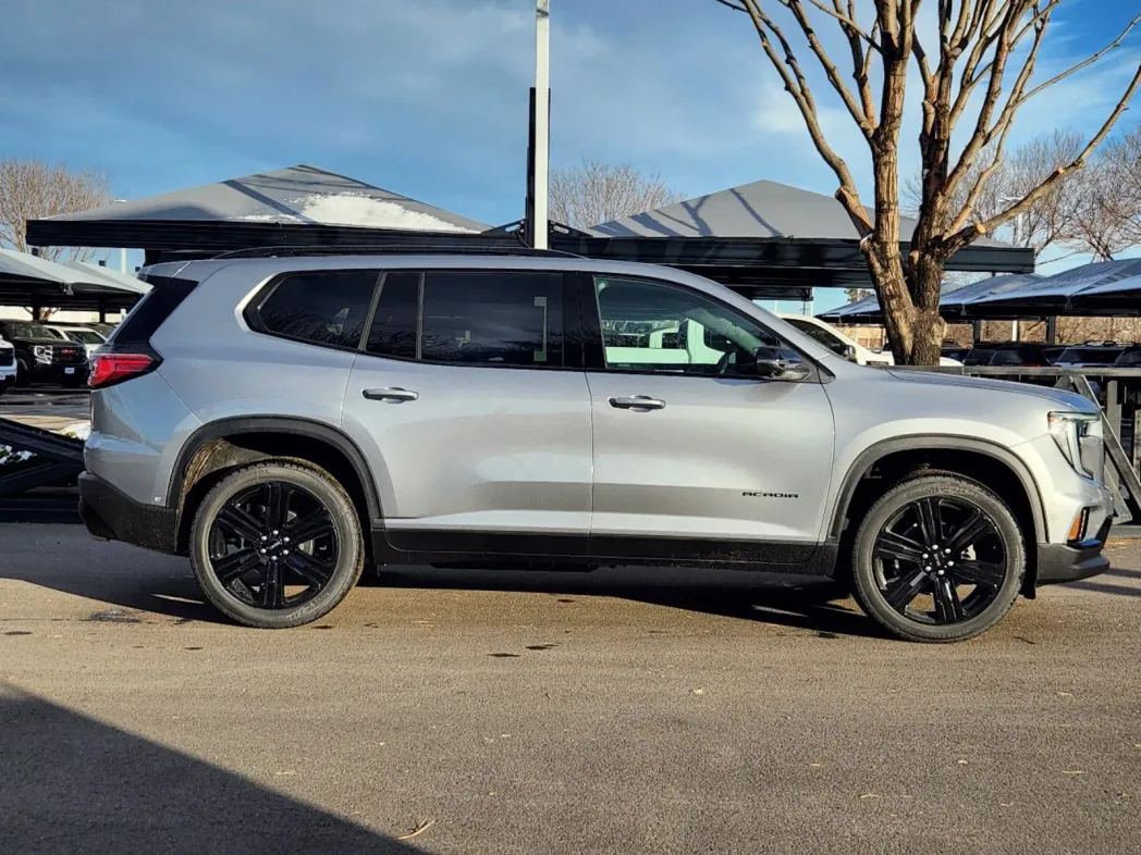 2025 GMC Acadia AWD Elevation 