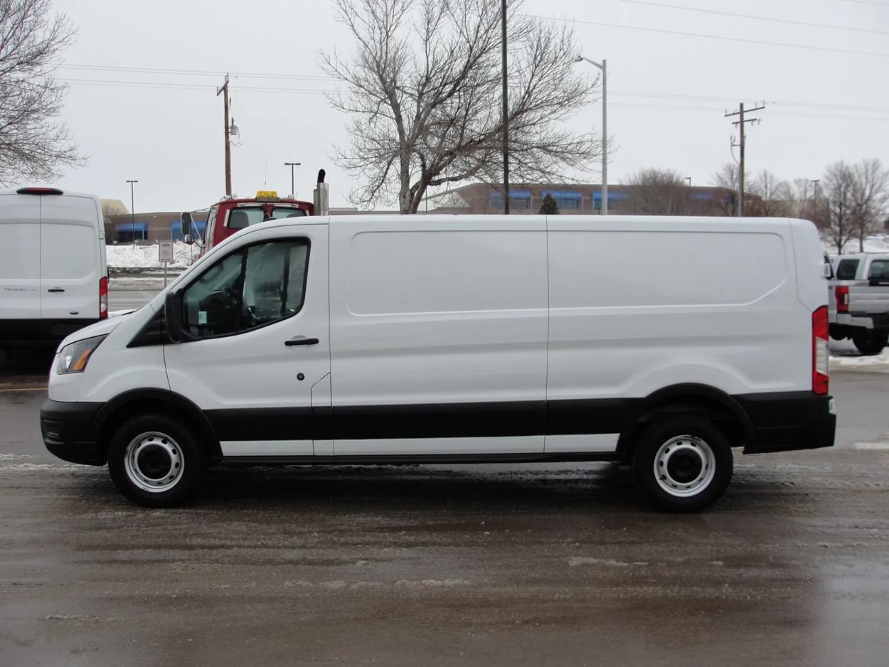 2021 Ford Transit | Photo 2 of 11