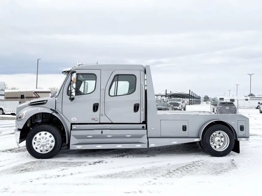 2024 Freightliner M2 106 Plus Summit Hauler | Photo 2 of 23