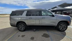 2022 Chevrolet Suburban | Thumbnail Photo 4 of 31