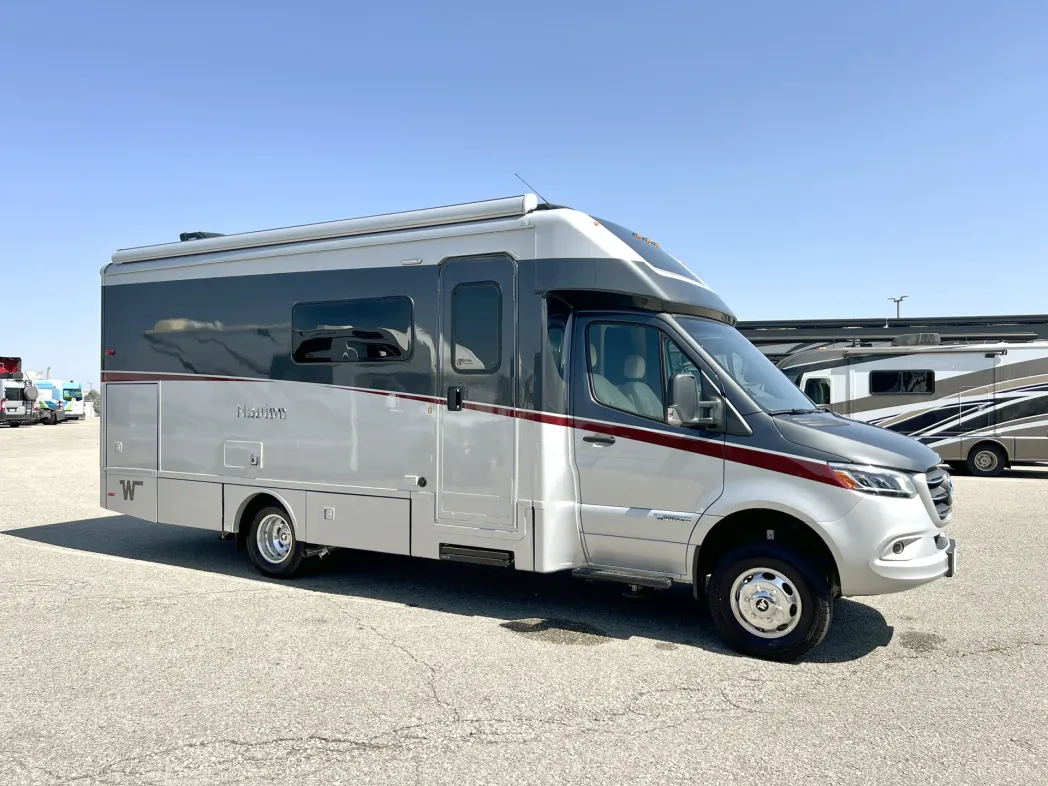 2025 Winnebago Navion 24T 