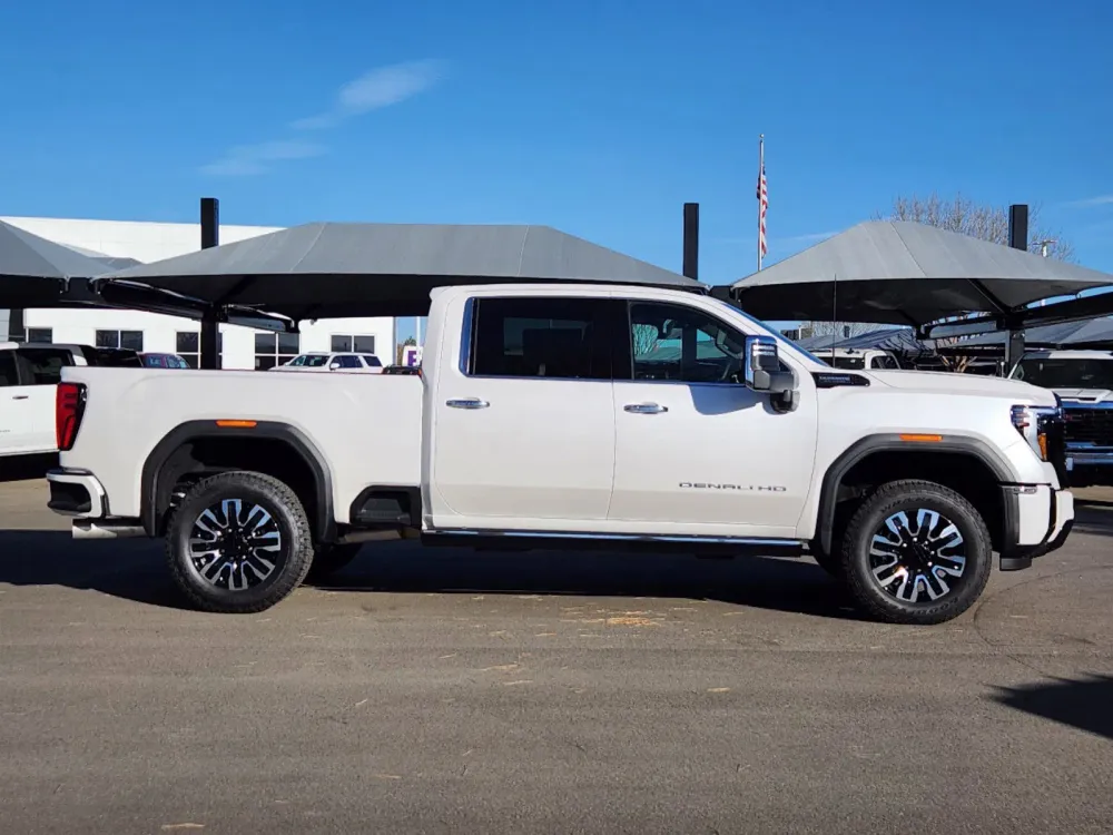 2025 GMC Sierra 2500HD Denali Ultimate