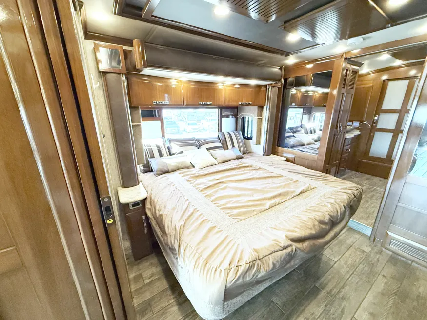 2017 Newmar King Aire 4519 | Photo 14 of 33