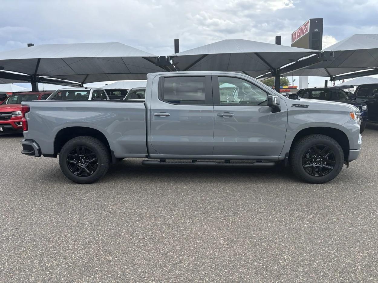 2024 Chevrolet Silverado 1500 RST | Photo 5 of 22