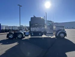 2022 Kenworth W900 | Thumbnail Photo 4 of 25