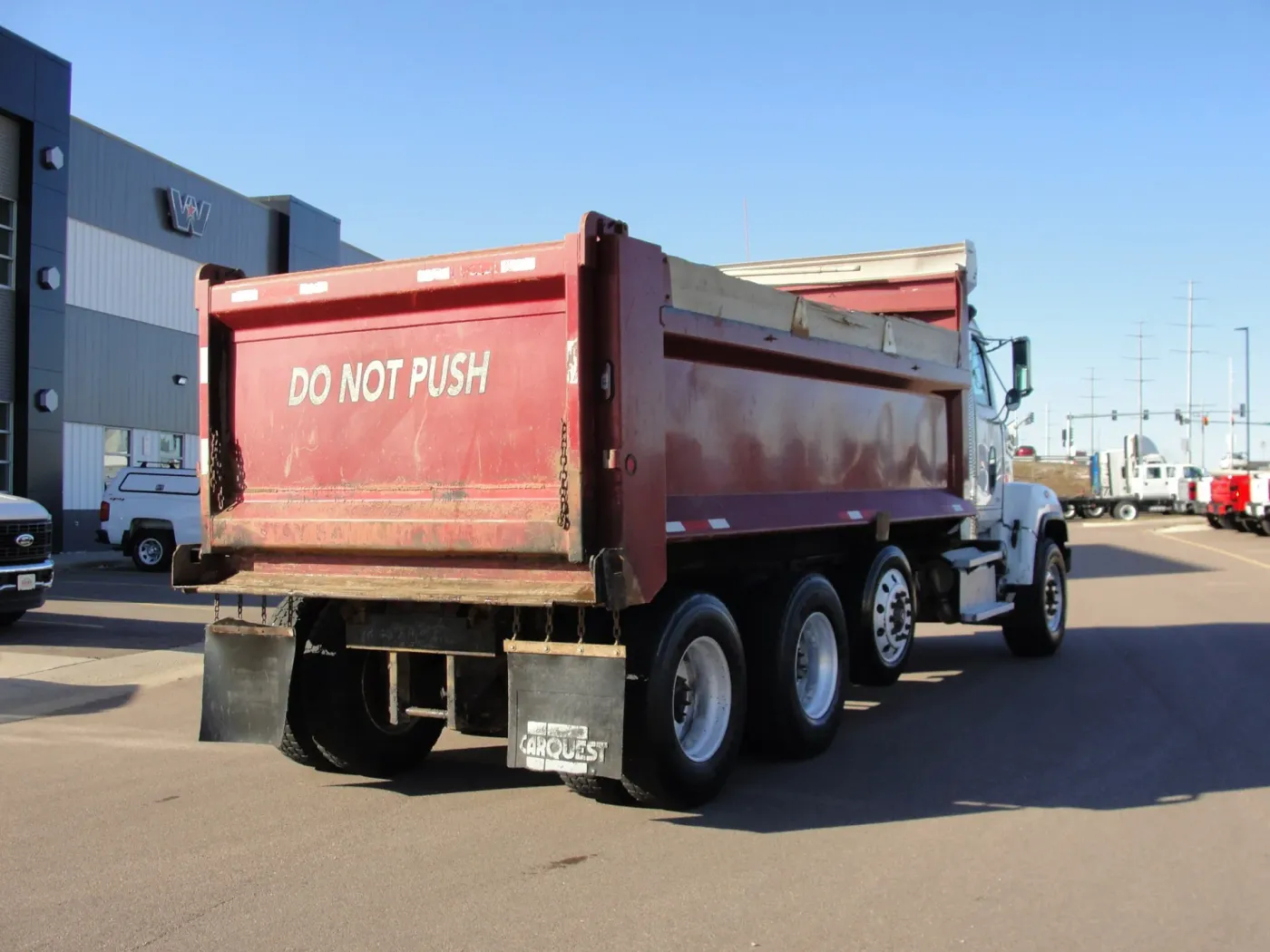 2016 Western Star 4700SB | Photo 5 of 16