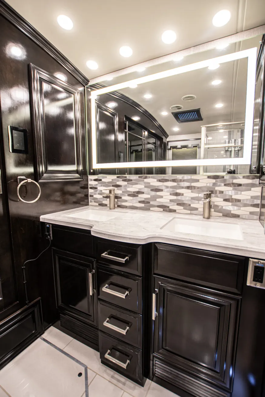 2022 Newmar London Aire 4551 | Photo 22 of 21