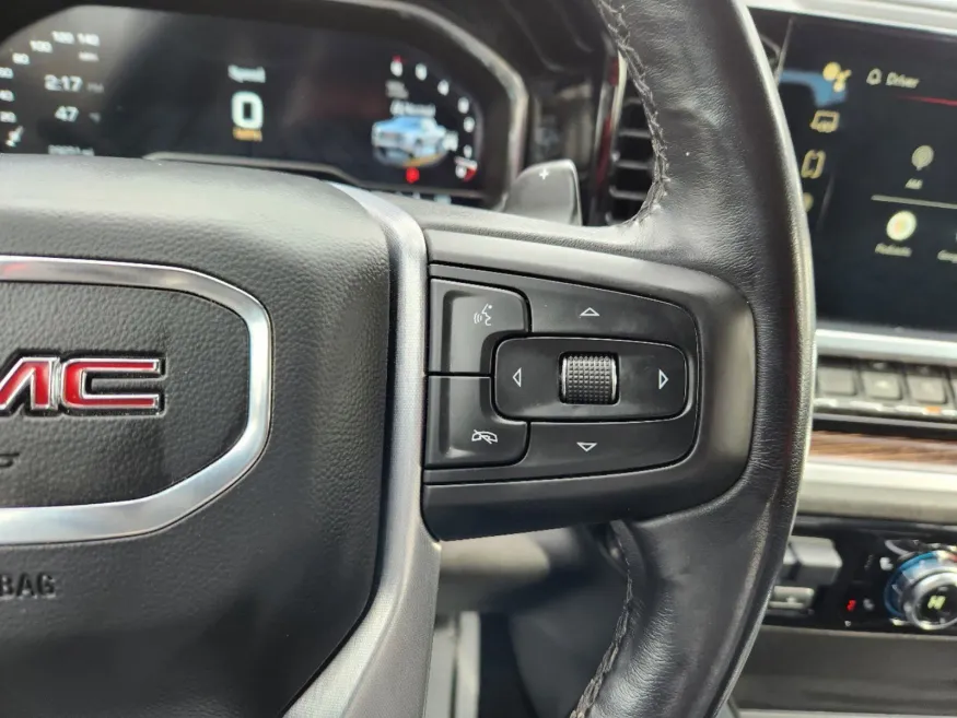 2023 GMC Sierra 1500 Elevation | Photo 25 of 31