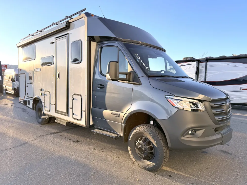 2025 Winnebago EKKO 23B