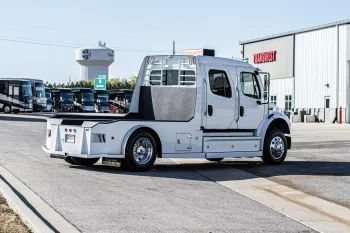 2023 Freightliner M2 106 Western Hauler