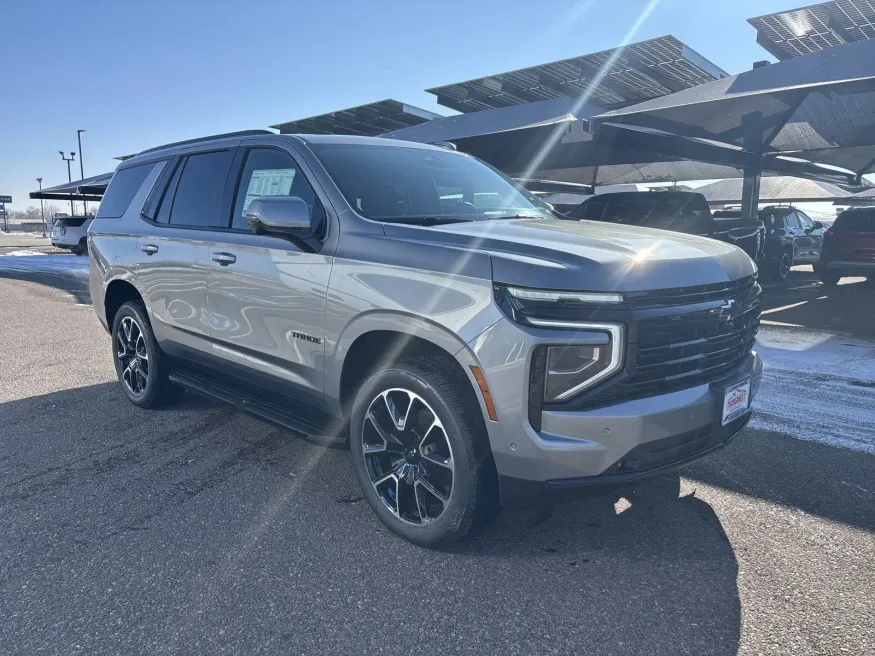 2025 Chevrolet Tahoe RST | Photo 6 of 24