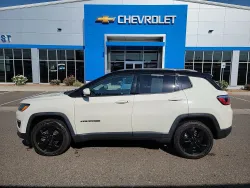 2018 Jeep Compass Altitude | Thumbnail Photo 1 of 17