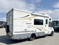 2007 Winnebago Navion 23H | Thumbnail Photo 14 of 20