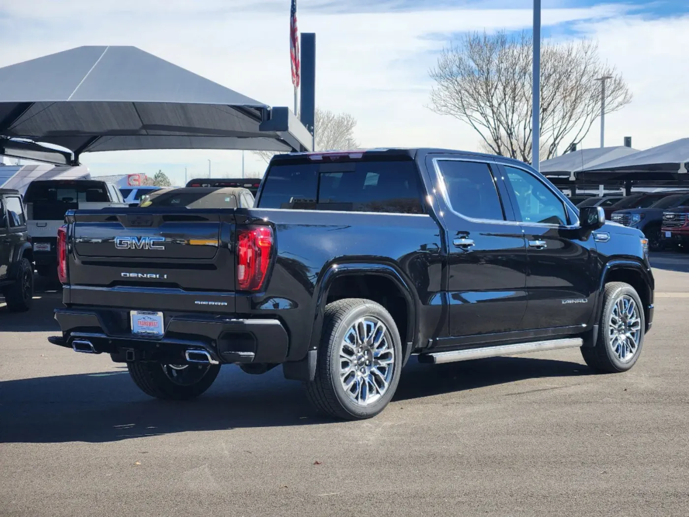 2025 GMC Sierra 1500 Denali Ultimate | Photo 2 of 27