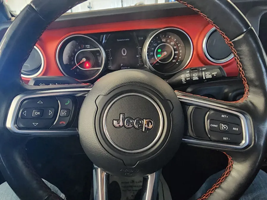 2020 Jeep Wrangler Unlimited Rubicon | Photo 14 of 26