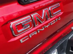 2025 GMC Canyon 4WD Elevation | Thumbnail Photo 14 of 31