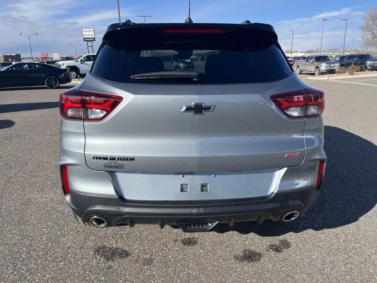 2023 Chevrolet Trailblazer RS | Photo 3 of 27