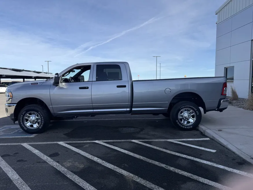 2024 RAM 2500 Tradesman | Photo 1 of 13