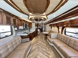 2015 Newmar Essex 4503 | Thumbnail Photo 4 of 29