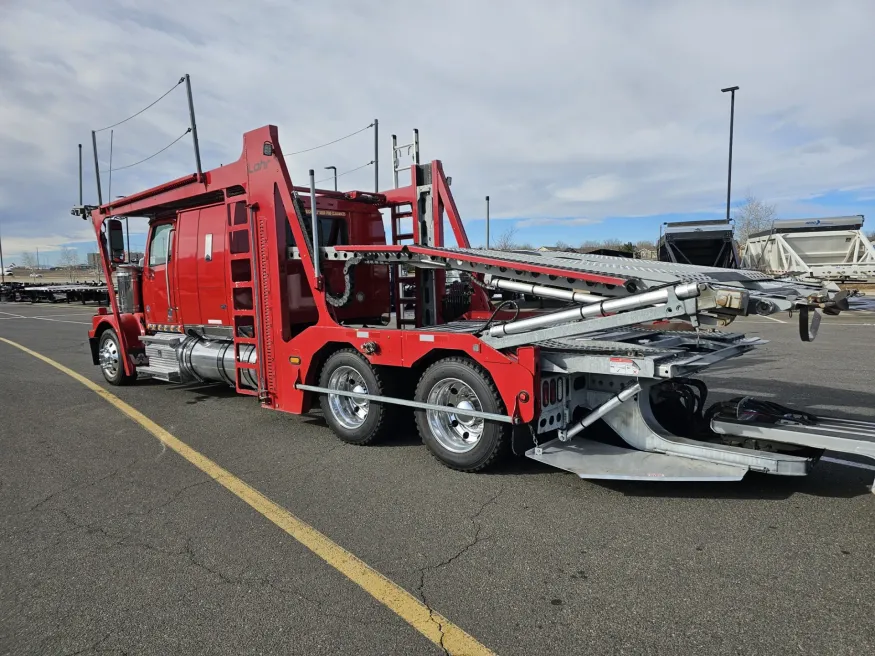 2020 Western Star 4900FA | Photo 14 of 30