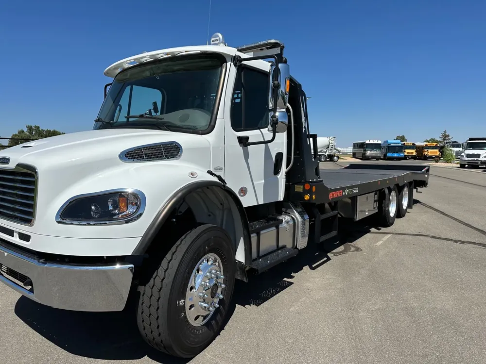 2025 Freightliner M2 106