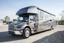 2023 Tiffin Allegro Bay 38CB | Thumbnail Photo 4 of 25