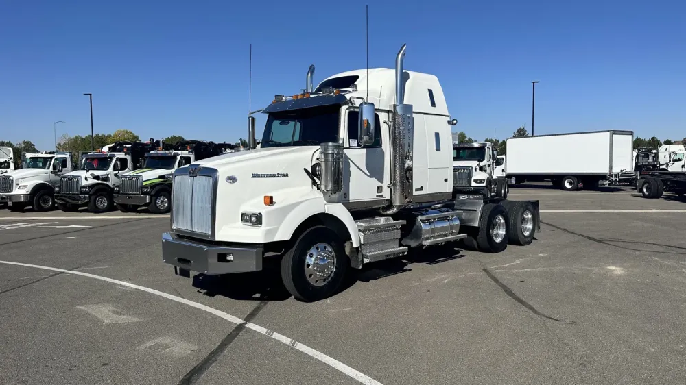 2020 Western Star 4900SA