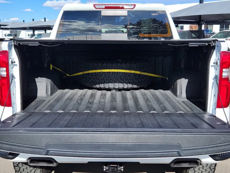 2021 Chevrolet Silverado 1500 RST | Photo 17 of 39