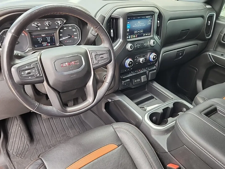 2021 GMC Sierra 1500 AT4 | Photo 7 of 27