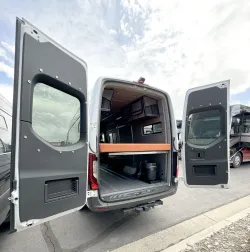 2023 Winnebago Adventure Wagon 70 SE | Thumbnail Photo 8 of 11