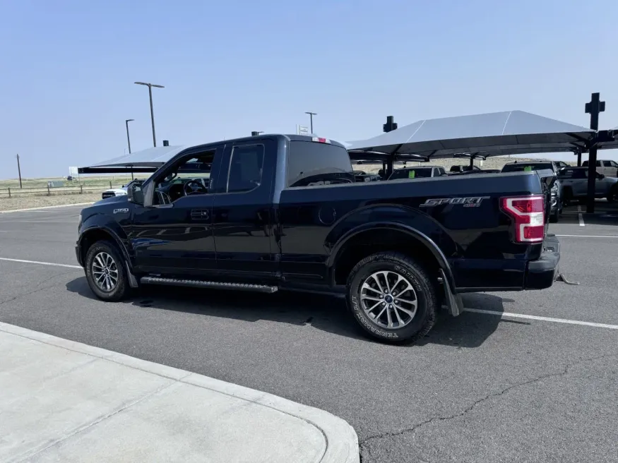 2019 Ford F-150 | Photo 2 of 13