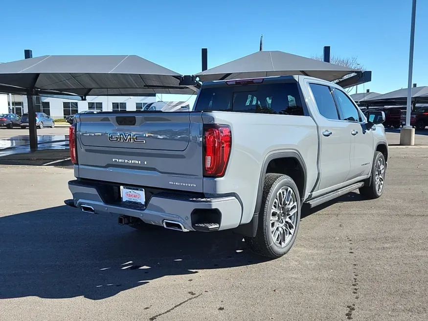 2025 GMC Sierra 1500 Denali Ultimate | Photo 2 of 26