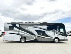 2014 Itasca Meridian 36M | Thumbnail Photo 2 of 30