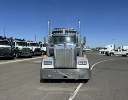 2022 Kenworth W900 | Thumbnail Photo 2 of 20