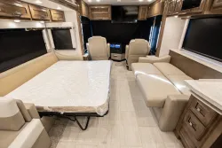 2024 Newmar Ventana 4037 | Thumbnail Photo 15 of 20