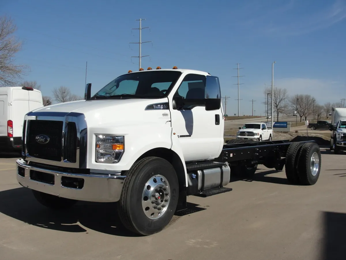 New 2025 Ford F-650 in Sioux Falls, SD - Cab and Chassis Truck