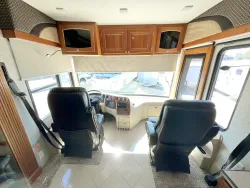 2008 Newmar Dutch Star 4317 | Thumbnail Photo 5 of 33