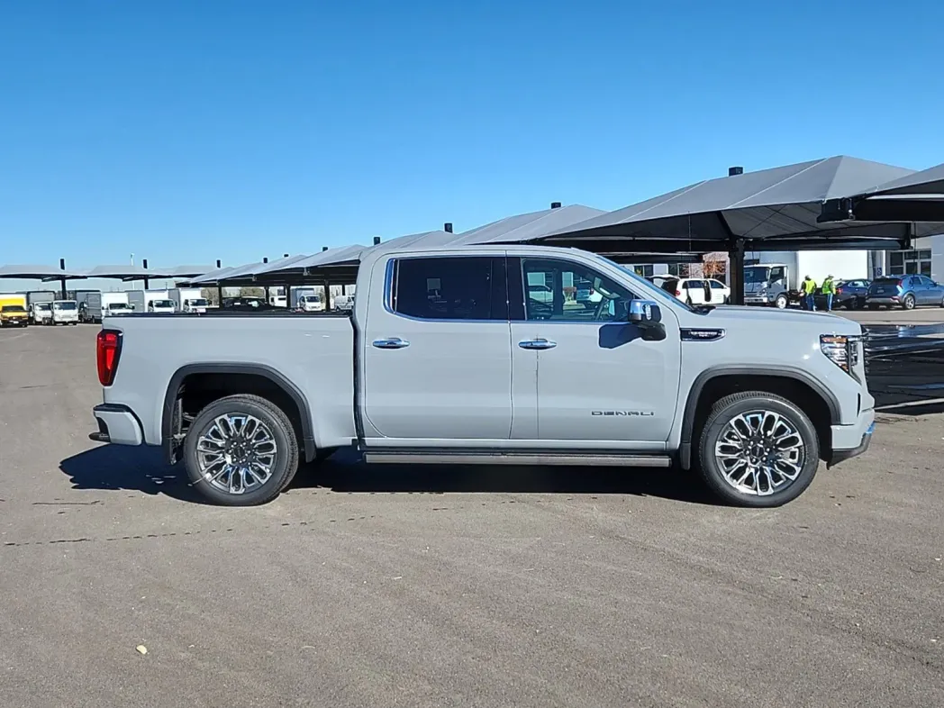 2025 GMC Sierra 1500 Denali Ultimate 