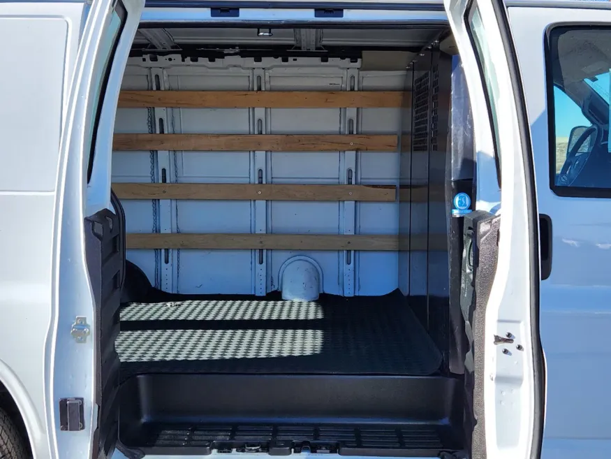 2022 Chevrolet Express Cargo Van CARGO | Photo 13 of 28