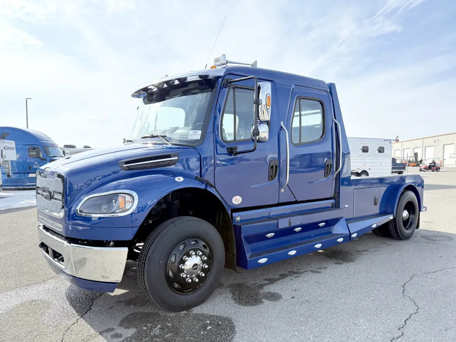 2024 Freightliner M2 106 Plus Summit Hauler | Photo 1 of 24