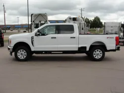 2024 Ford F-250 | Thumbnail Photo 2 of 18