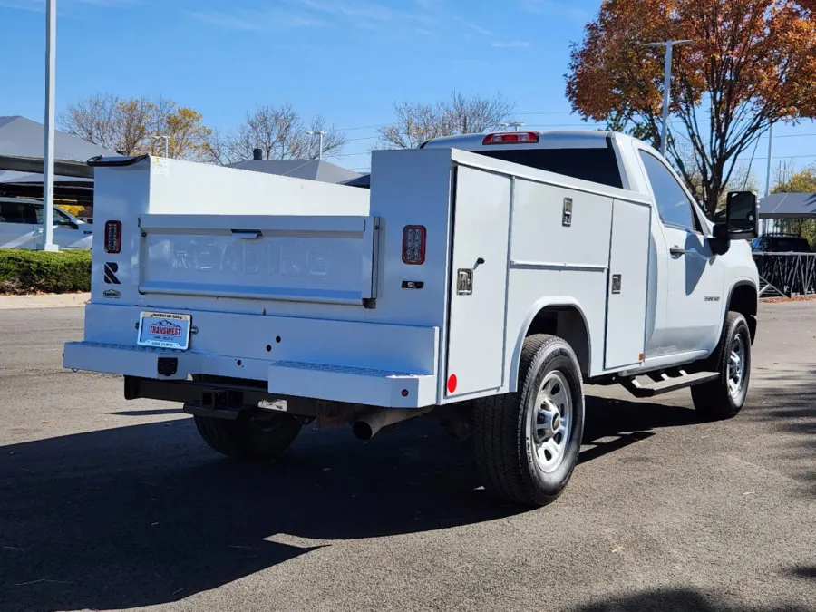 2022 Chevrolet Silverado 3500HD Work Truck | Photo 2 of 28