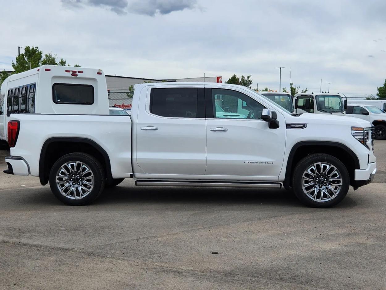 2024 GMC Sierra 1500 Denali Ultimate 